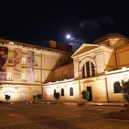 Grand studio rue piétonne Ajaccio Ajaccio  Exterior foto