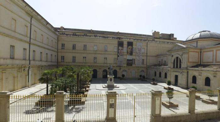 Grand studio rue piétonne Ajaccio Ajaccio  Exterior foto
